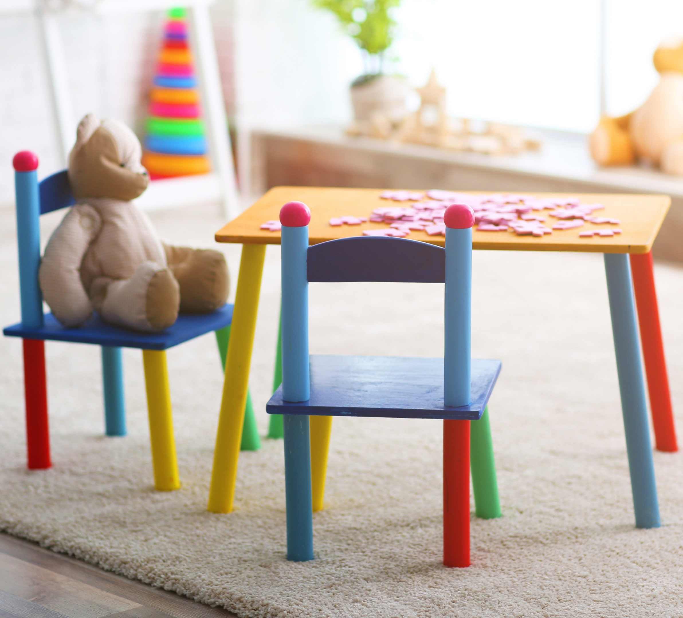 Childrens table and chairs with pencil legs clearance