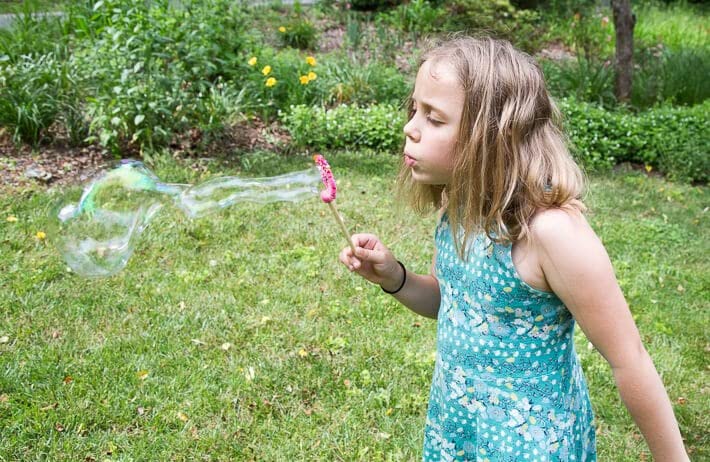 MM TOYS Bubble Gun Refill Liquid Solution Soap Extra Thik For Big Colorfull bubbles -Non Toxic ,BIS Certified, Ready To Use for All type of toys