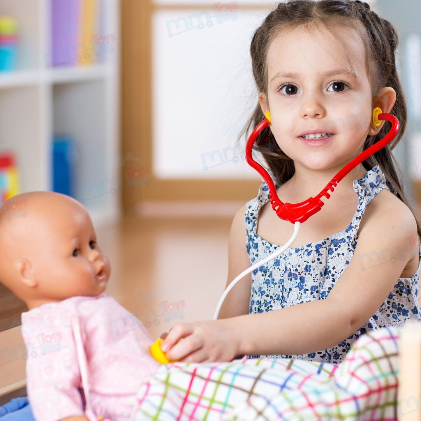 MM TOYS Doctor Play Set with Carry Case - Ideal Pretend Role Play Toy for Kids (3+ Years) - Suitable for Girls and Boys