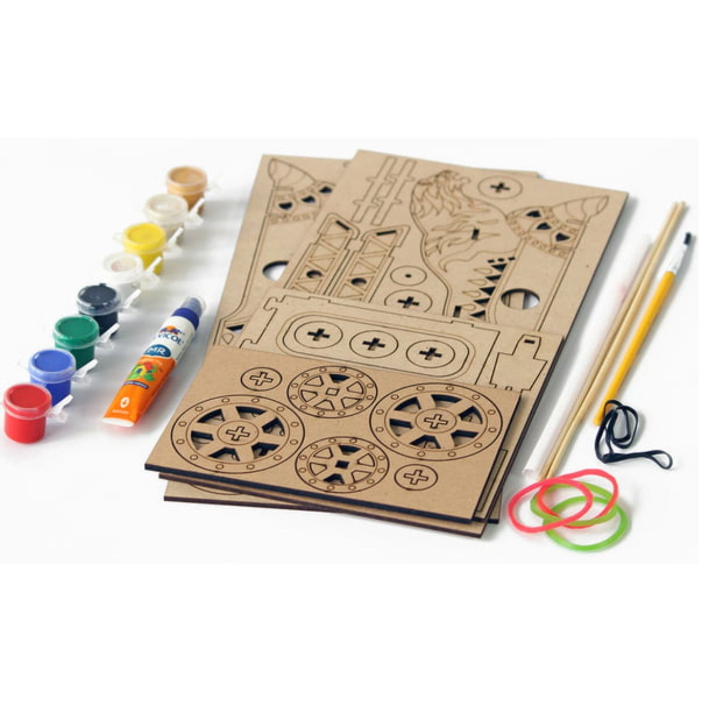 Funvention Pull-Back STEM Mechanical Da Vinci Chariot DIY Kit: Create 3D Wooden Chariot, Rotating Geared Blades, Brain & Activity Game Age 8+ Years