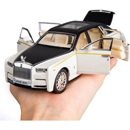 MM TOYS Rolls-Royce Phantom 1:32 Diecast Alloy Type Pullback Car - Luxury Toy with Realistic Details, Ages 3+ Color May Vary